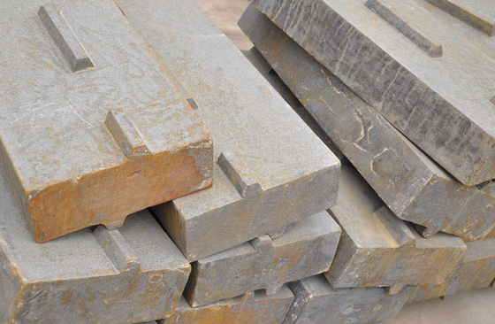 反擊式破碎機板錘容易出現的兩個問題?？