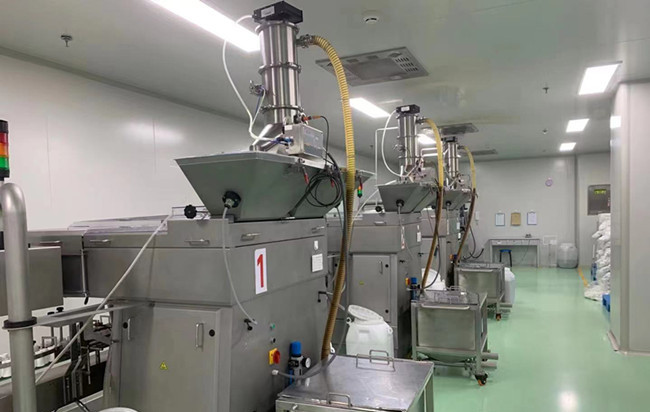 成都某企業(yè)藥粉負(fù)壓加料供粉系統(tǒng)